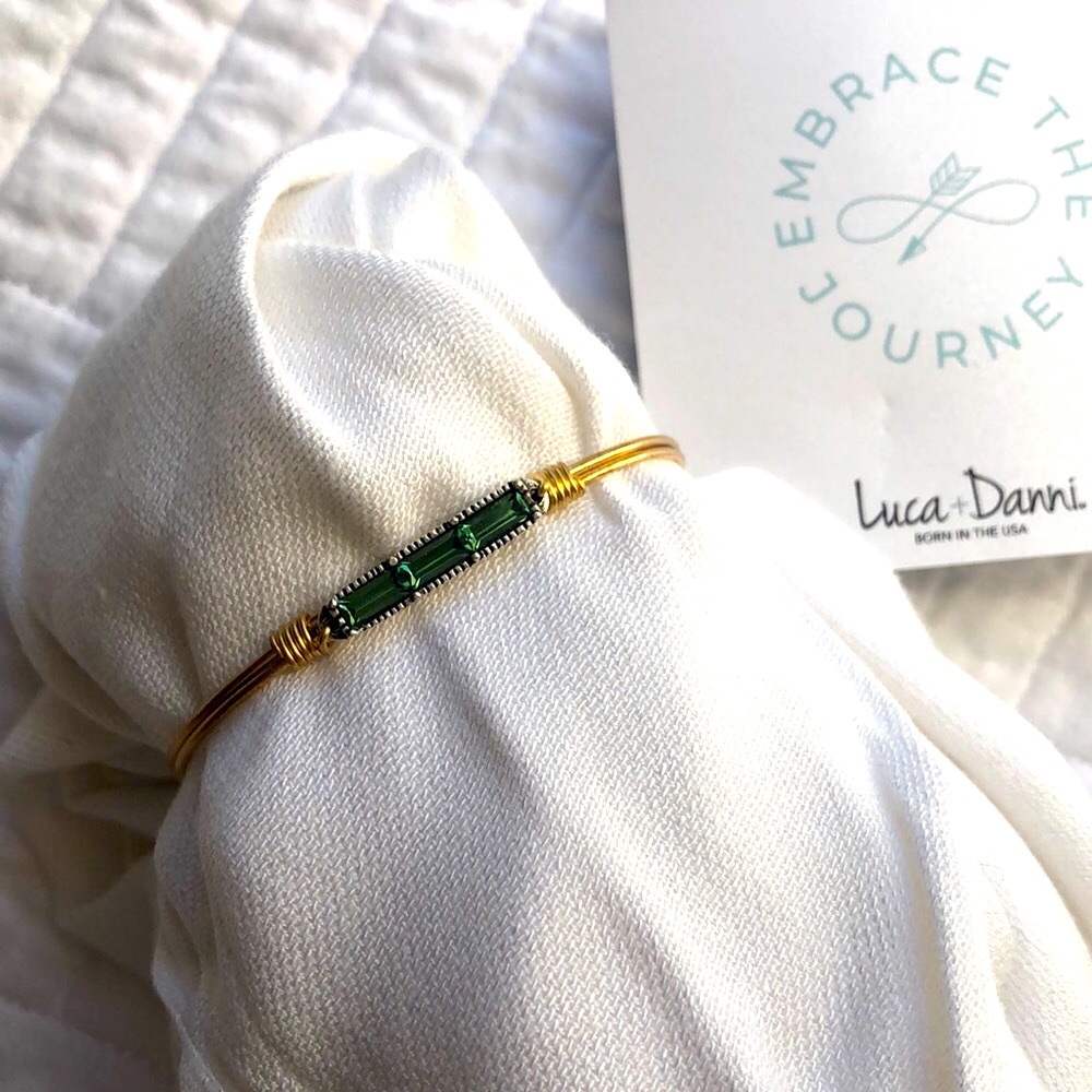 Luca + Danni Mini Hudson bangle bracelet gold emerald green